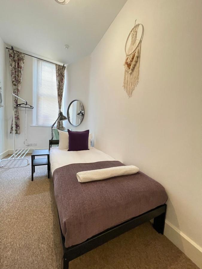 Central Located Two Bedroom Suite بريستول المظهر الخارجي الصورة