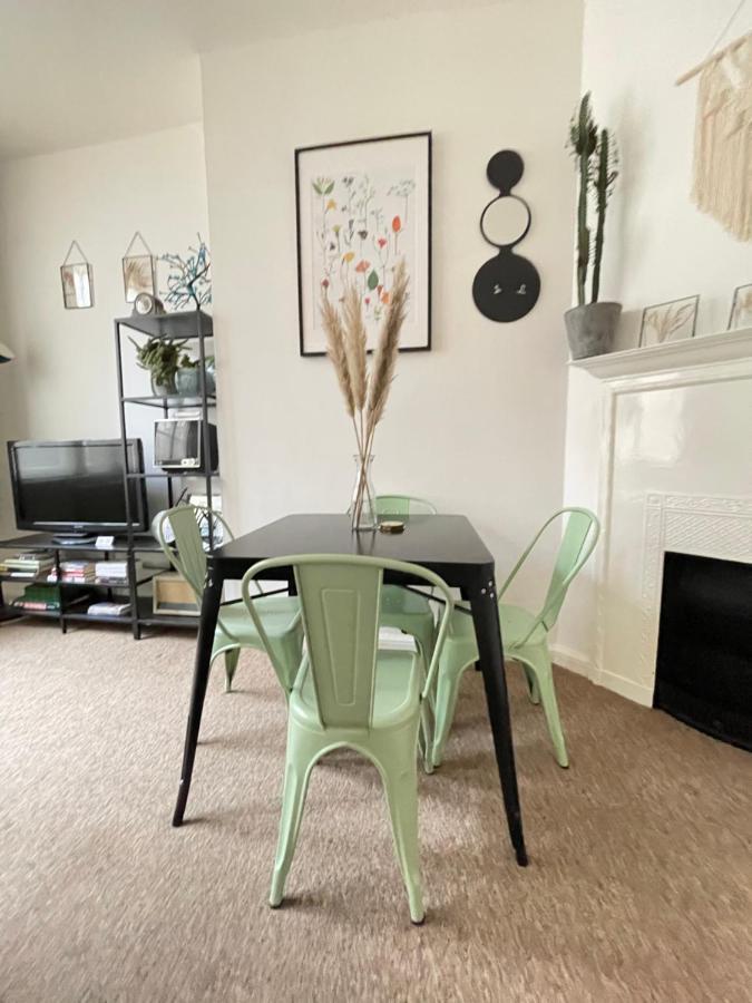 Central Located Two Bedroom Suite بريستول المظهر الخارجي الصورة
