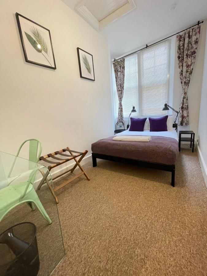 Central Located Two Bedroom Suite بريستول المظهر الخارجي الصورة
