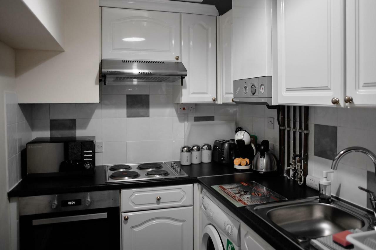 Central Located Two Bedroom Suite بريستول المظهر الخارجي الصورة